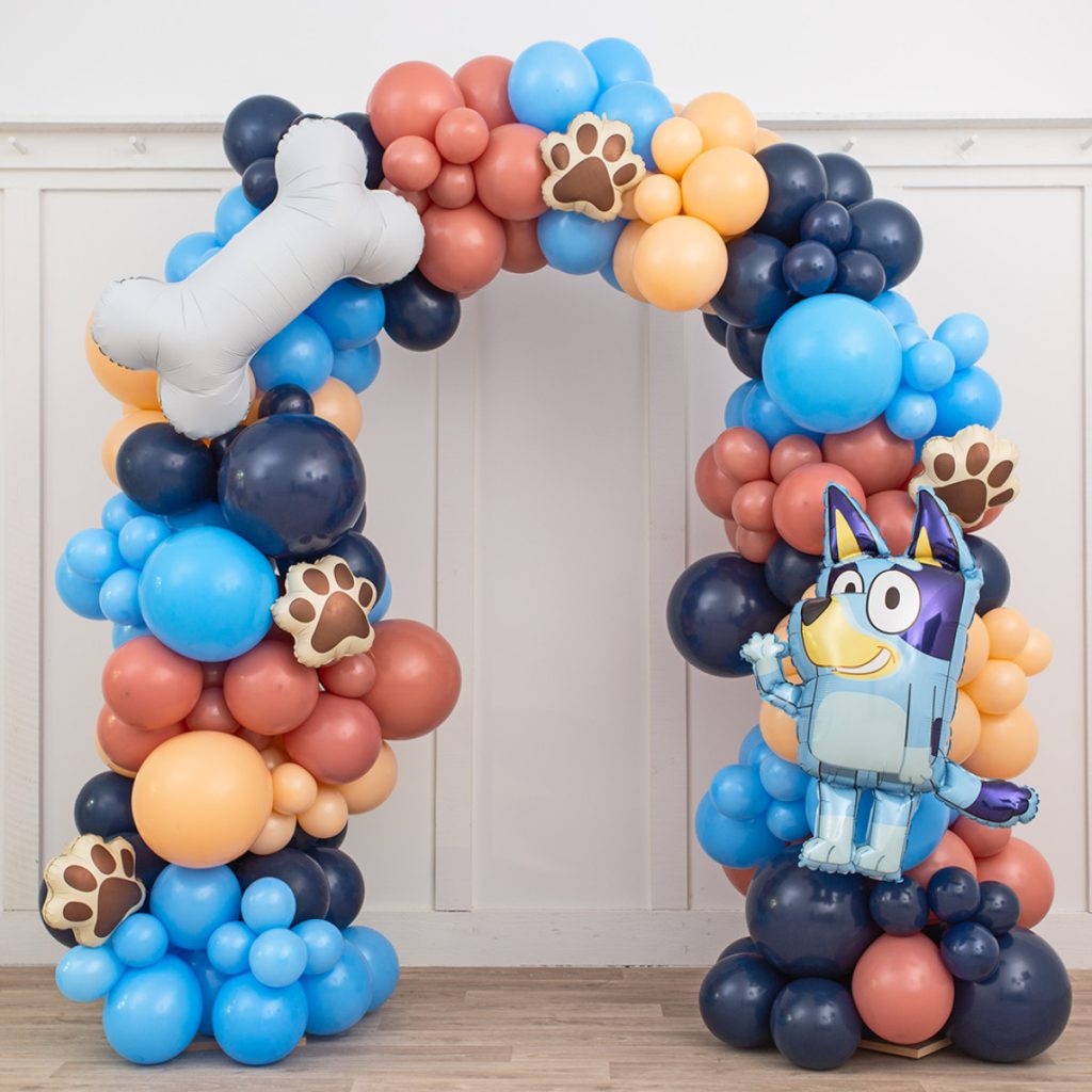 Bluey & Prijatelji že pripravljena balonska girlanda s folija baloni